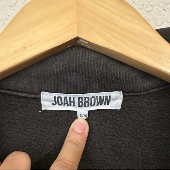 JOAH BROWN Aspen Half Zip Pullover Sweater Cropped in Washed Black - Picture 8 of 11